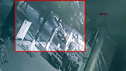 Esenyurt’ta korkunç cinayet kamerada; 10 yerinden bıçakladılar