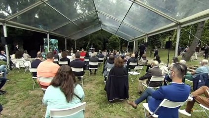 Feijóo: "Si Galicia quiere, estaré a su disposición los próximos cuatro años"