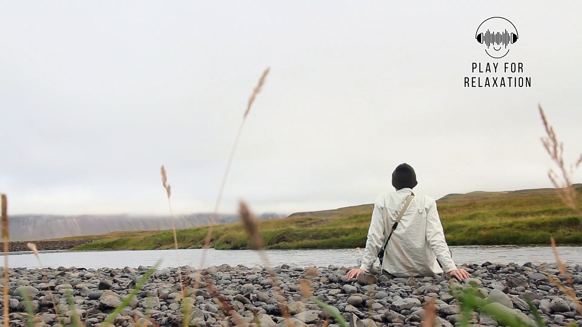 ⁣Raw meditation ocean and birds sound