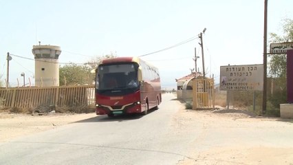 بعد شهور من الانتظار بسبب كورونا.. انتهاء أزمة 500 فلسطيني كانوا عالقين بمصر