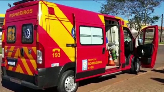 Colisão entre motos deixa entregador ferido, na Avenida Brasil, na região do Pacaembu
