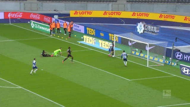 Hertha dent Leverkusen's top-four hopes