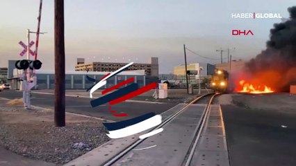Raydan çıkan tren alevler içinde kaldı