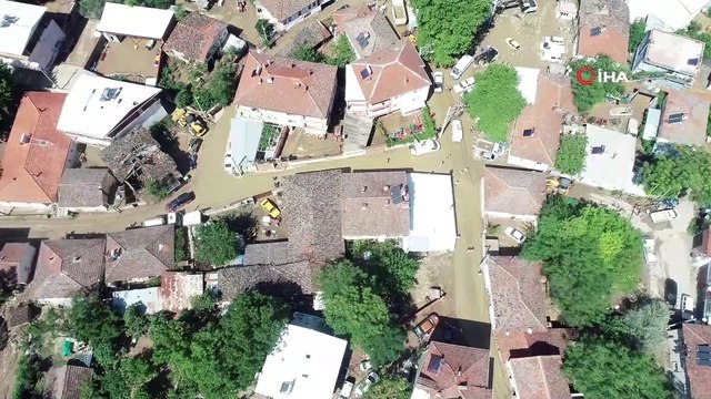 Afet bölgesinde binlerce dönüm tarım arazisi sular altında