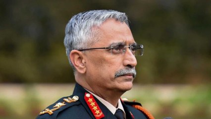 Скачать видео: Army chief Naravane to visit Ladakh to review situation