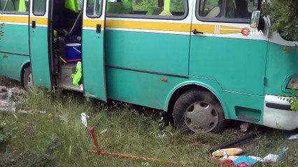 İşçi minibüsü yoldan çıktı: 13 yaralı