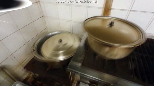 포획·판매 금지된 암컷 대게 판 식당 주인 2명 구속 / YTN