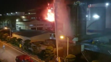 전남 여수공단 내 석유화학공장 폭발사고...대응 1단계 발령 / YTN