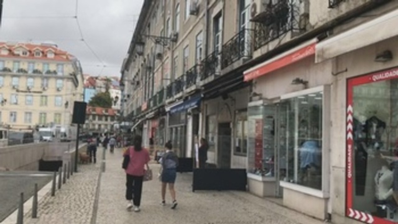 Lisboa, nuevas restricciones tras el repunte de casos de COVID-19