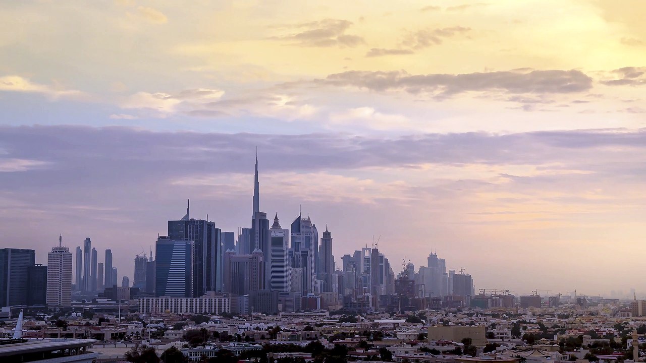 Dubai En El Horizonte