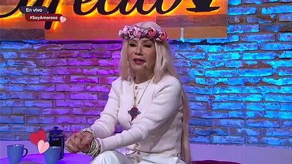 ¡El Pollo le presenta a su familia a la flechada! | Enamorándonos