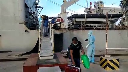 மாலத்தீவில் இருந்து மேலும் 198 இந்தியர்கள் கடற்படை கப்பல் மூலம் தூத்துக்குடி வருகை