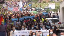 Marcha multitudinaria en Burela (Lugo) contra el cierre de Alcoa