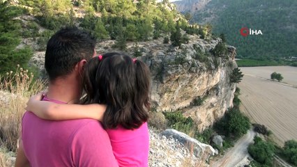 Dağdaki Donald Trump silueti ilgi çekiyor