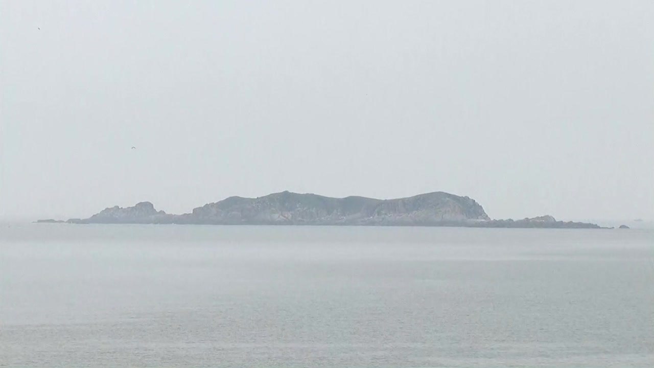 연일 대응 수위 높이는 北...'고요 속 긴장' 연평도 / YTN