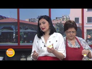 Kek me rrush të thatë dhe mollë nga zonja Vjollca
