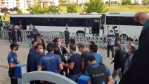 Bilecik Baro Başkanvekili Hasan Şahin, polis tarafından yerde sürüklendi