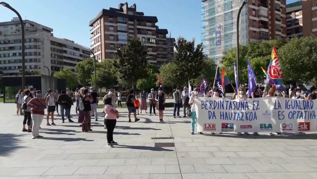 Sindicatos piden al Gobierno una defensa firme y contundente de Skolae