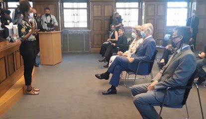Le roi Philippe et la reine Mathilde visitent l'Institut de médecine tropicale à Anvers
