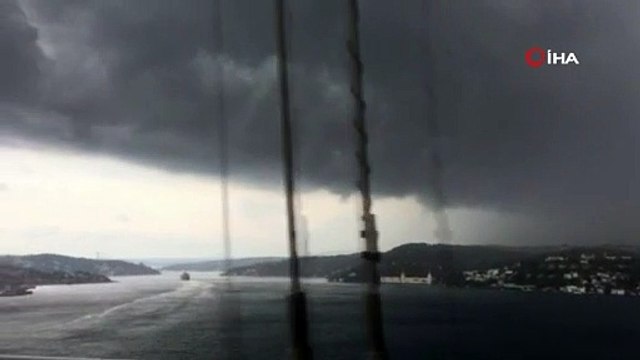 Meteoroloji uyarmıştı... Kara bulutlar şehrin üzerini kapladı