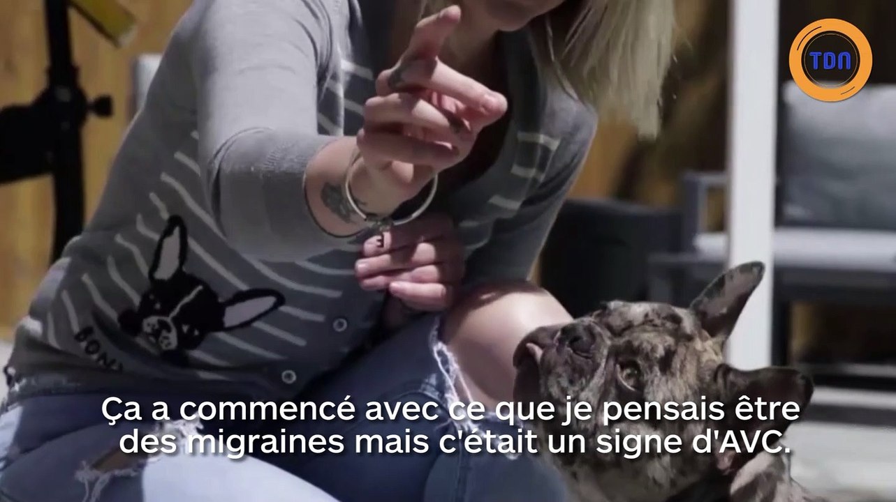Après avoir été muette, elle parle avec des acc...