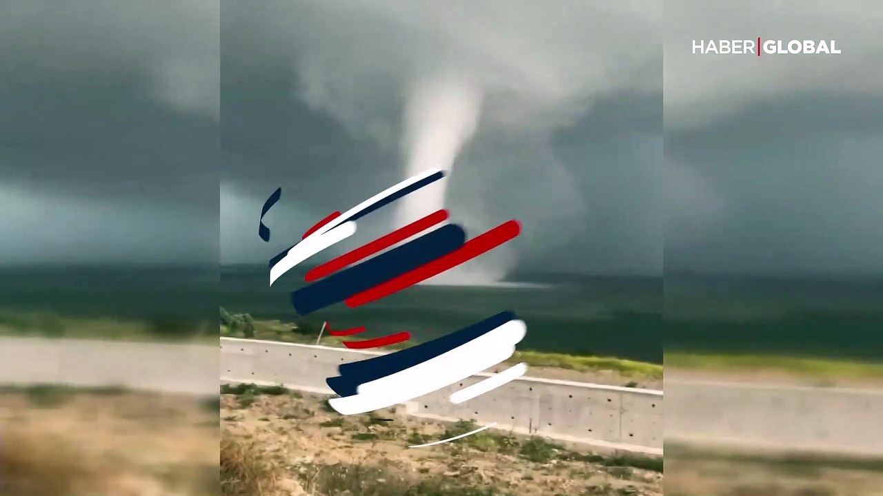 İstanbul'da hortum böyle görüntülendi