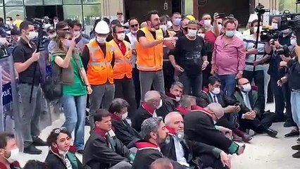 Şantiye şefinden baro başkanlarına: Burası özel mülk