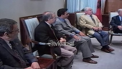 Download Video: Kryeministri Meta dhe Presidenti Mejdani, takim me Konsujt e Nderit te Shqiperise (21 Qershor 2000)