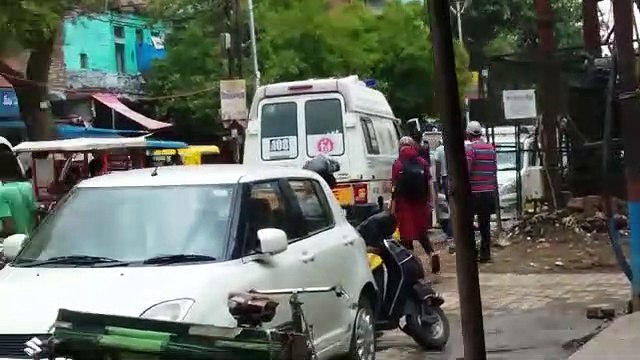 चमनगंज क्षेत्र में महिला कोरोना संक्रमित मिलने पर दहशत का माहौल