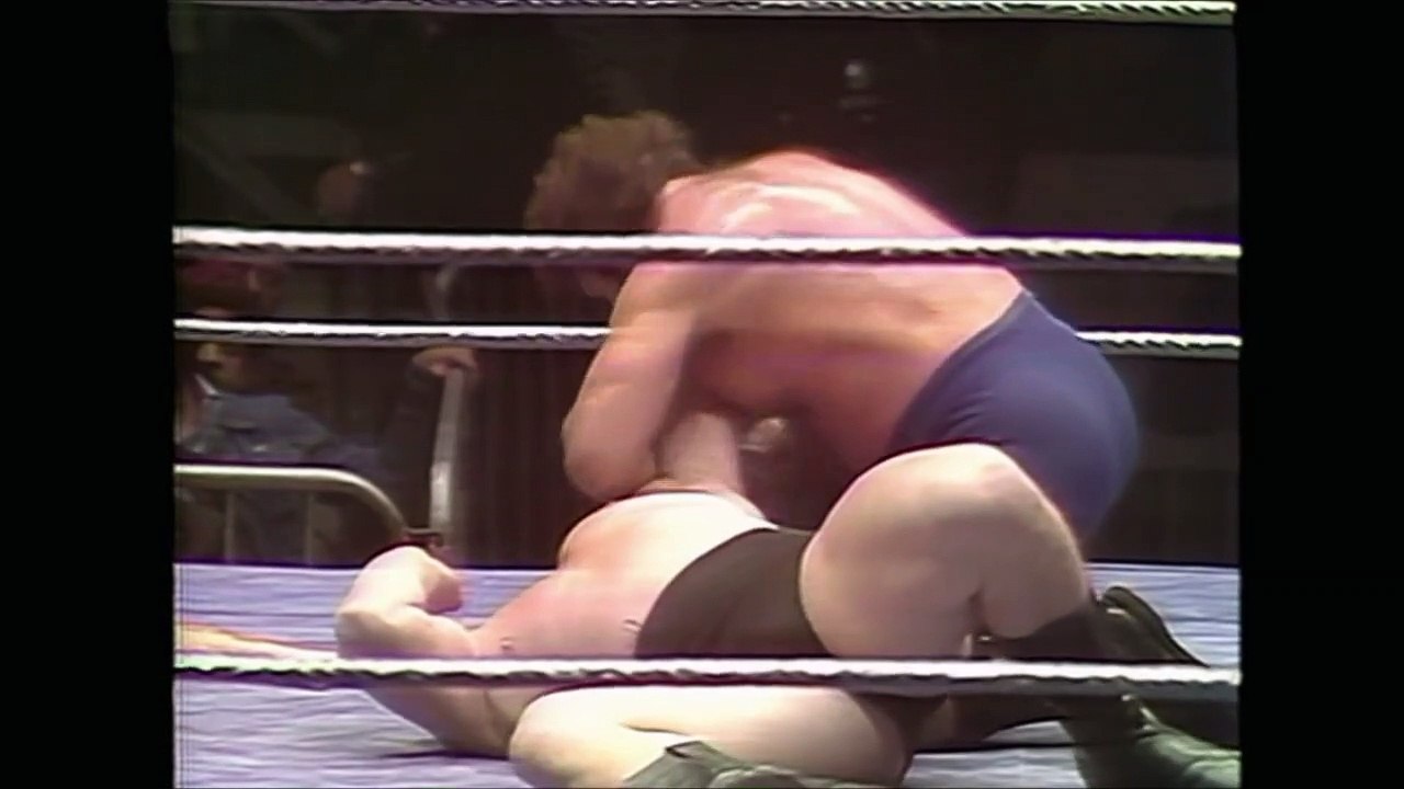 Bruno Sammartino vs Nikolai Volkoff -25-10-1976- Madison Square Garden