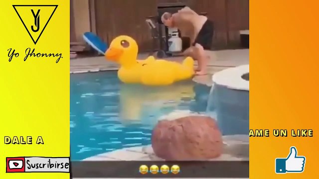 Videos VIRALES MIRA ESTE VIDEO CUANDO ESTES ABURRIDO Si te ries pierdes HUMOR VIRAL