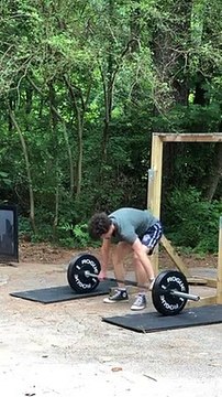 Muscu : il se prend l'haltère sur le dos !