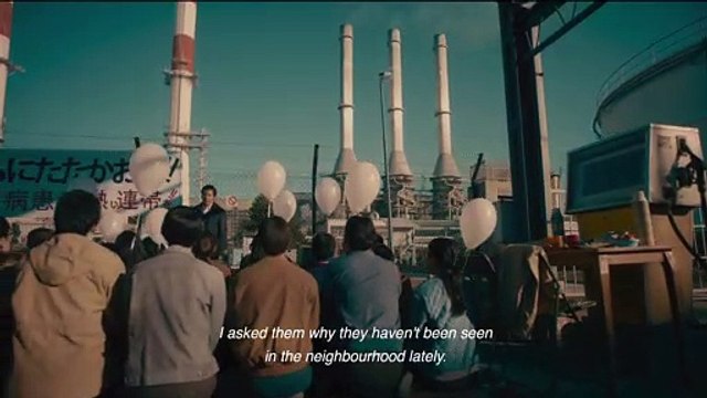 Minamata movie Clip - Their young boy was very sick with Minamata disease