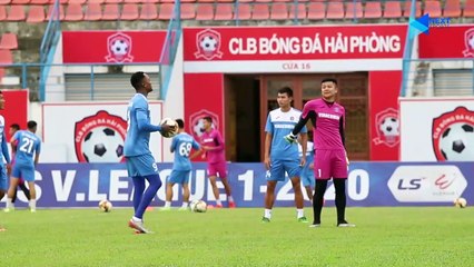 Hành động cực đẹp của CĐV Hải Phòng khiến Diego Fagan rưng rưng trong ngày trở về - NEXT SPORTS