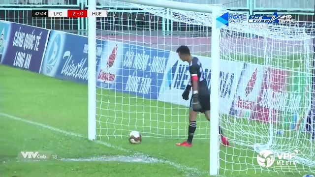 Highlights | Long An - Bóng đá Huế | Gieo thêm sầu cho đội bóng Cố Đô | VPF Media