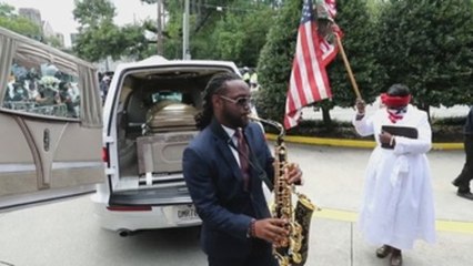 Afroamericano abatido por policía es despedido en iglesia de Luther King en Atlanta