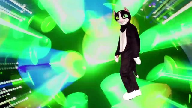 HAPPY BIRTHDAY EMMA! - EPIC CAT Happy Birthday Song