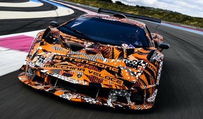 Lamborghini SCV12 - Squadra Corse hypercar ready to hit the track