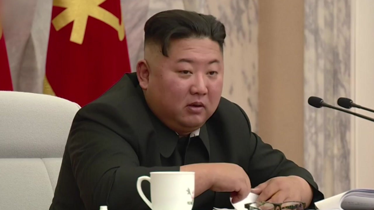 [더뉴스-더인터뷰] 잠행 깬 김정은 "군사행동 보류"...변곡점 될까? / YTN