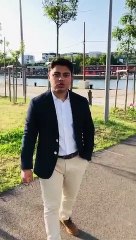 Il parodie Jean-Pierre F dans une vidéo CV