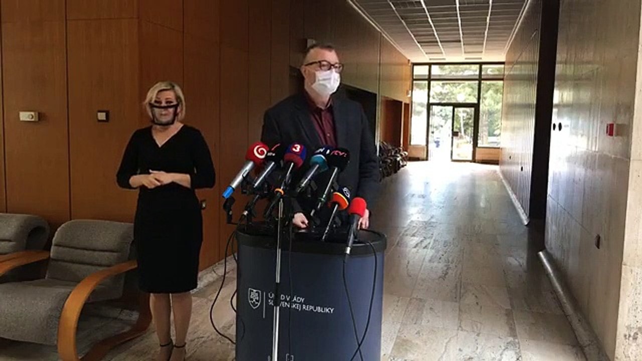 ZÁZNAM: Brífing ministra práce, sociálnych vecí a rodiny M. Krajniaka