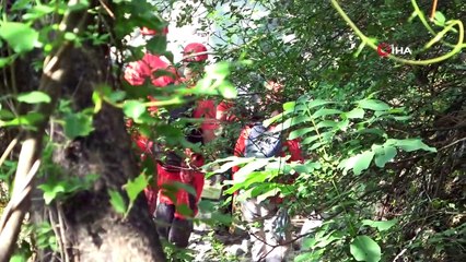 Arama kurtarma köpeği tepki verdi, suyun yolu değiştiriliyor