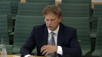 Transport Minister Considers Memorial for Fallen Transport Workers 🚧