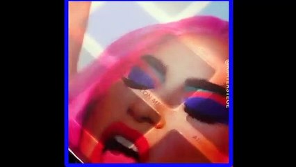 glamoures pink makeup look in fashion trends