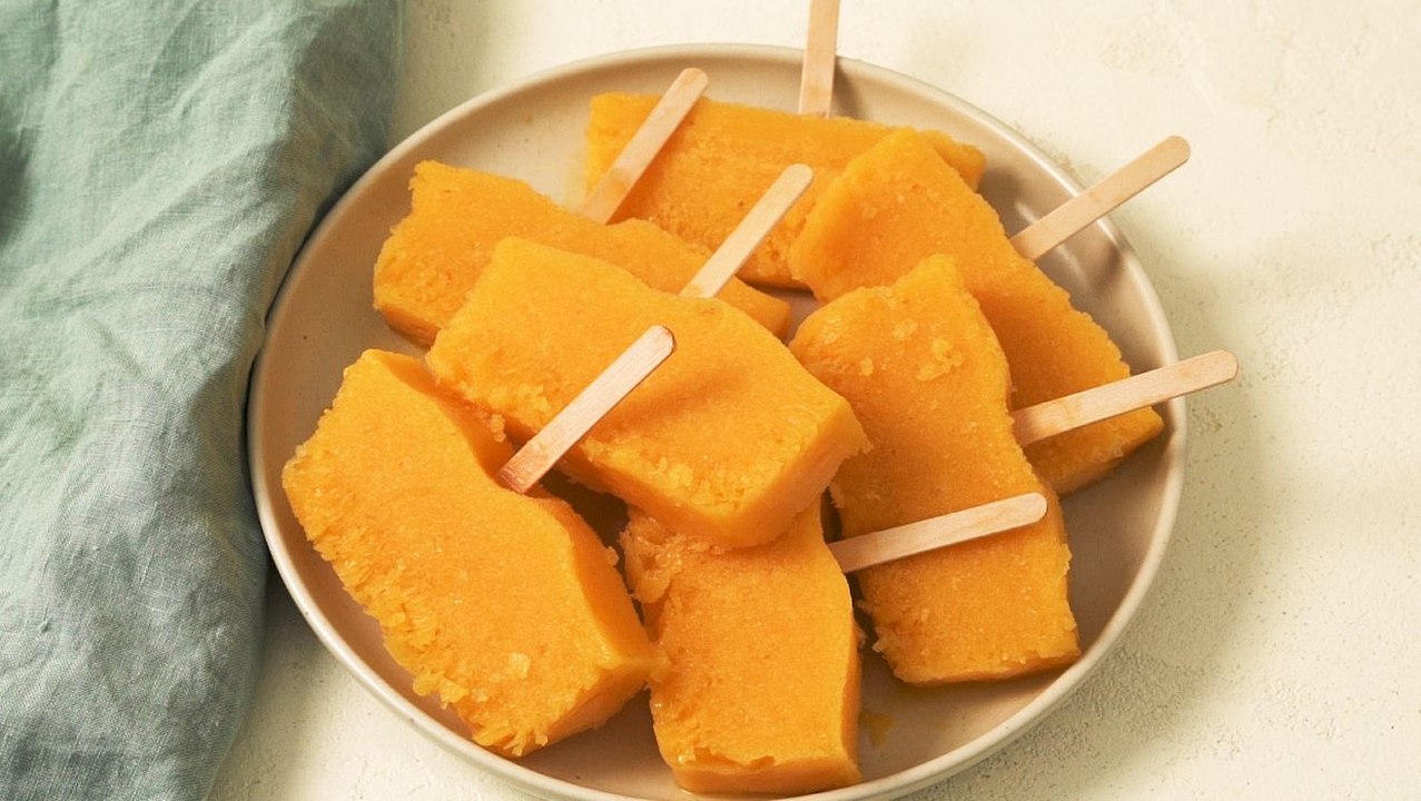 Loaf Pan Mango Pops Are SO Refreshing