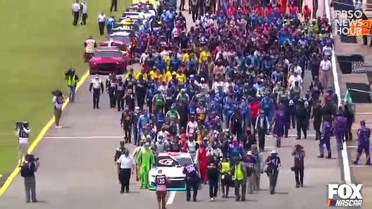 NASCAR drivers show support for Bubba Wallace