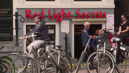 Brothels reopen in Amsterdam's red light district