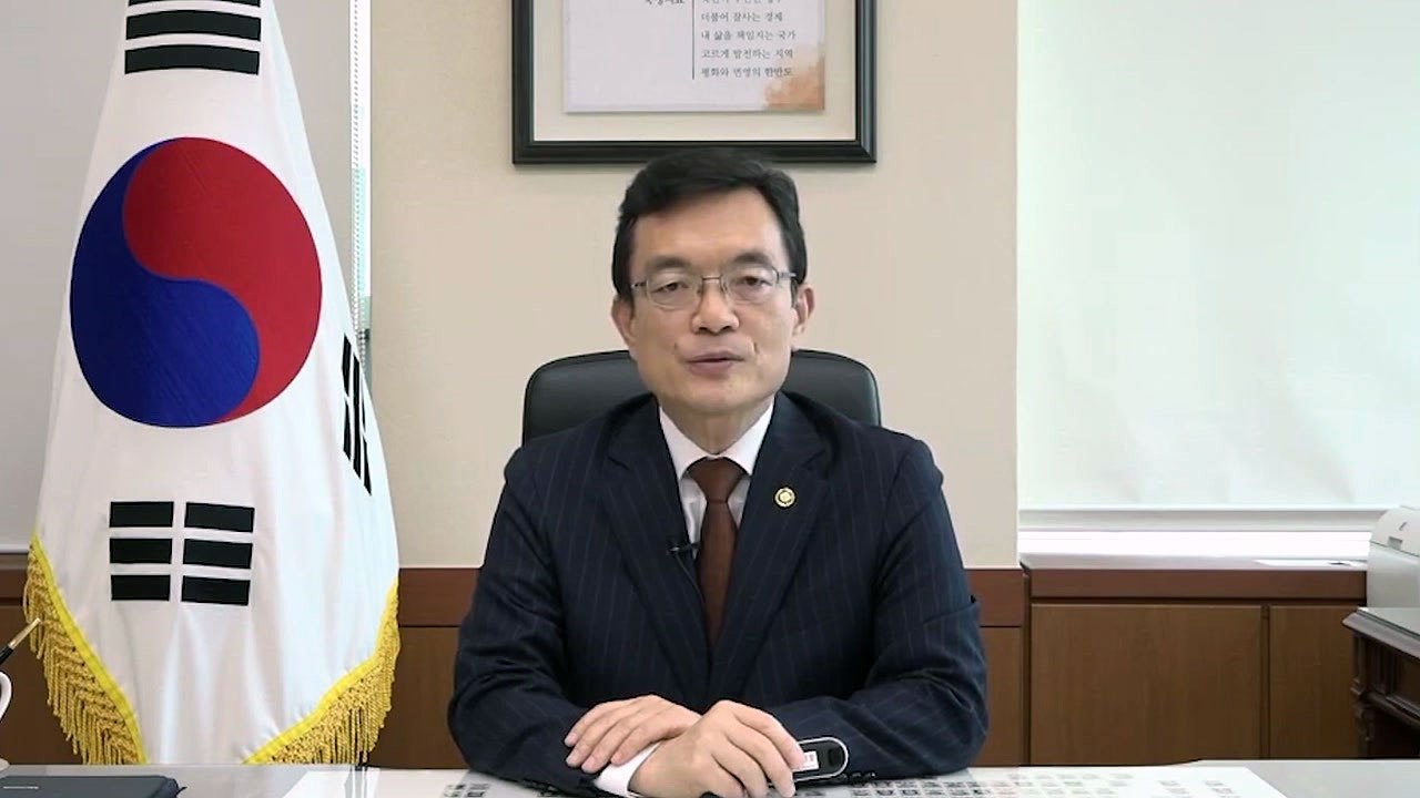"한국민, 동등한 한미동맹 기대"...美 "비핵화에 초점" / YTN