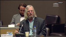 Didier Raoult : «La santé publique est 70% de politique 30% de médecine»
