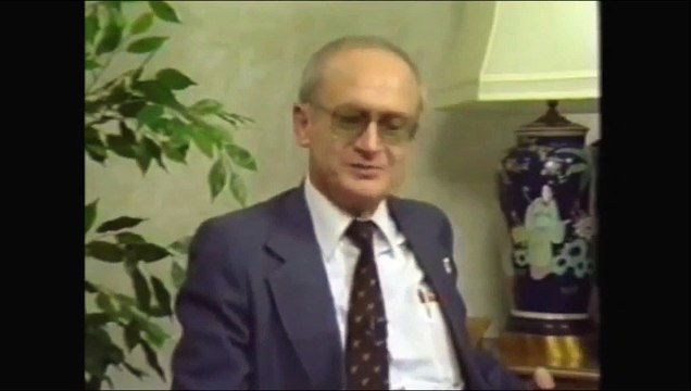 1984 Interview With KGB Defector Yuri Bezmenov 2/2